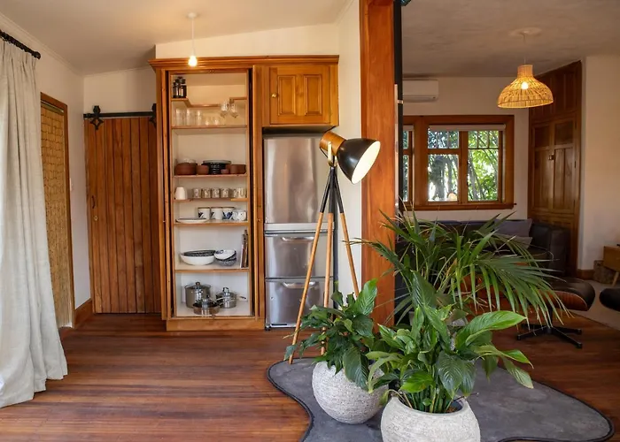 Kowhai Cottage