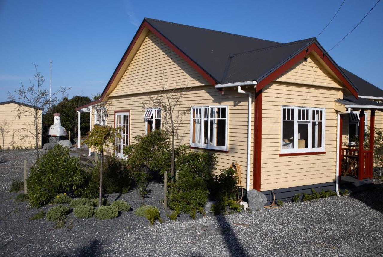 Kowhai *
